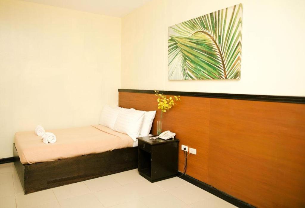 Ati-Atihan Festival Hotel Kalibo Exterior foto